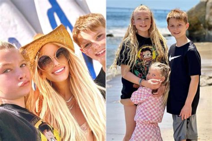Jessica Simpson and her family went on a spring vacation to Mexico