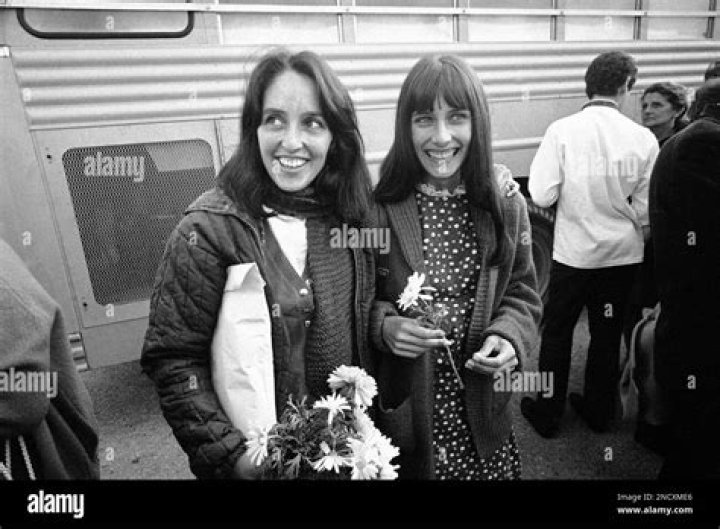 Joan Baez siblings: Meet Mimi Fariña, Pauline Baez