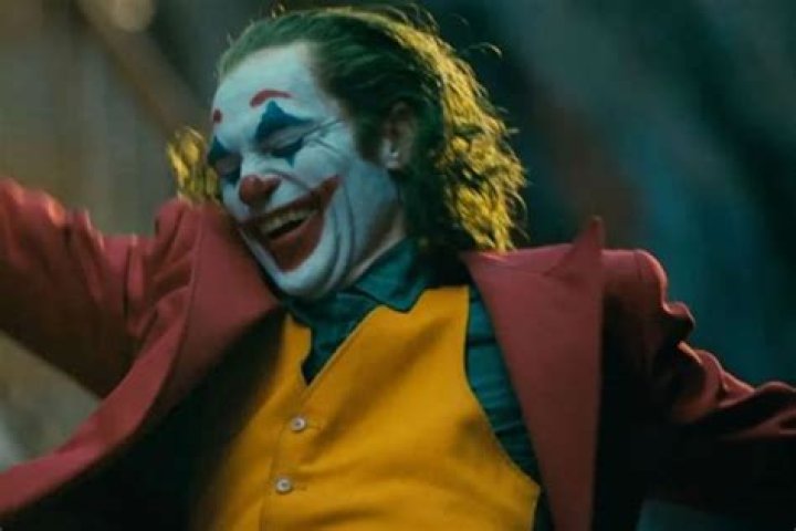 Joaquin Phoenix Has Awkward Interview With Jimmy Kimmel Ahead Of Joker Premiere – ‘This Is So Embarassing’