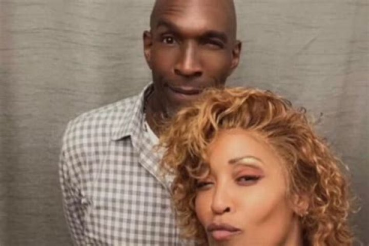 Joe Smith (basketball) family, wife, children, parents, siblings