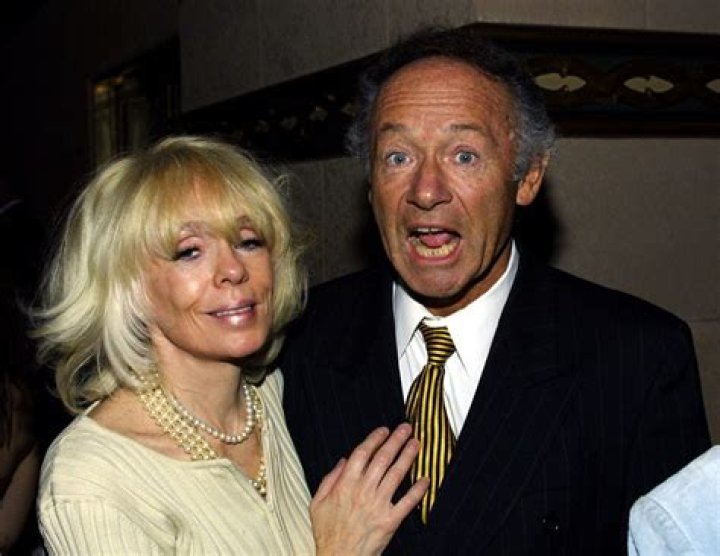 Joey Heatherton Bio, Wiki, Age, Height, Husband, Movies, Songs and Net Worth