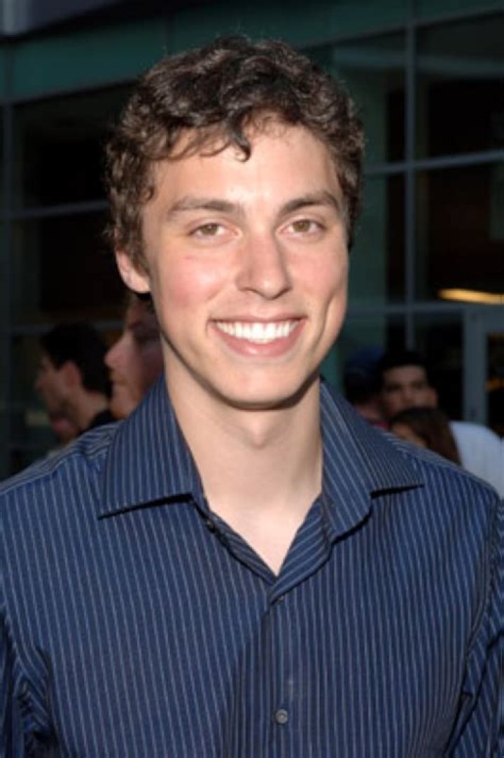 John Francis Daley Biography - Facts, Childhood, Family Life & Achievements