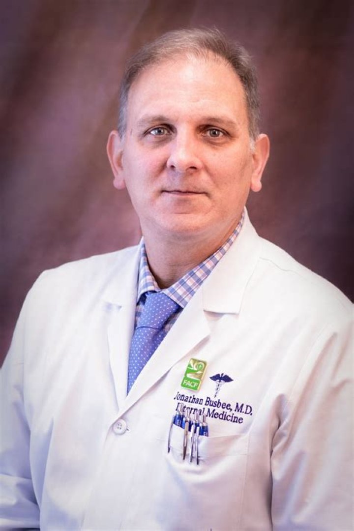 Dr. Jonathan Busbee, MD – Thomaston, GA