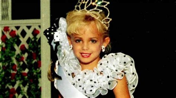 JonBenet Ramsey Biography – Facts, Family & Death
