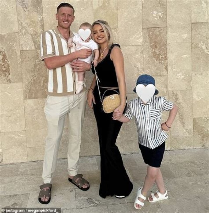 Jordan Pickford family, wife, children, parents, siblings