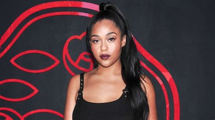 Jordyn Woods’ Fans Say She Is Twinning With Her Sister, Jodie