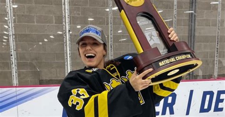 Jori Jones Dies in a Car Accident MN, Gustavus Women Hockey Player