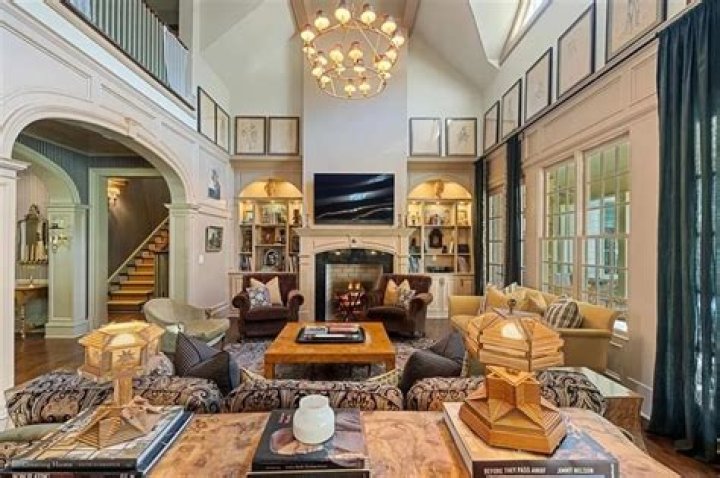 Josh Brolin house: Where does Josh Brolin live?