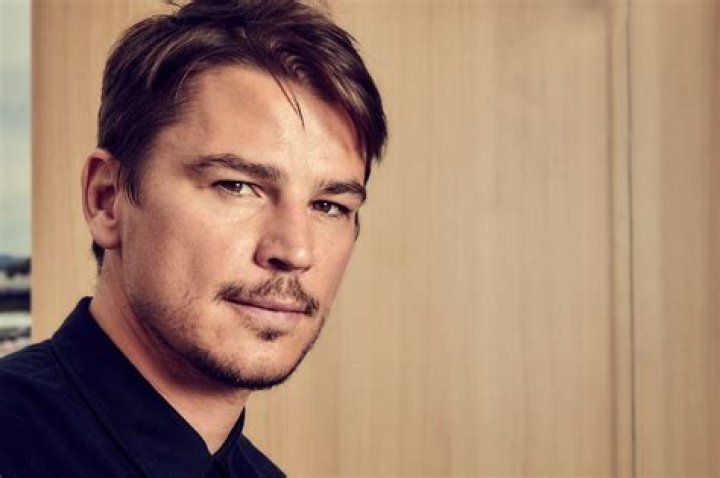Josh Hartnett – Height, Weight, Measurements & Bio