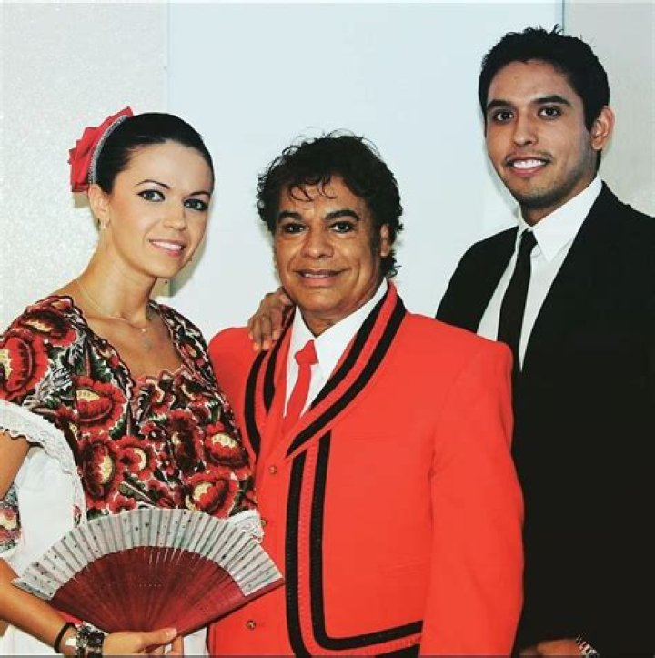 Juan Gabriel children: Meet Iván Gabriel, Luis Alberto Aguilera, Joan Gabriel, Hans Gabriel, Joao Gabriel, Jean Gabriel