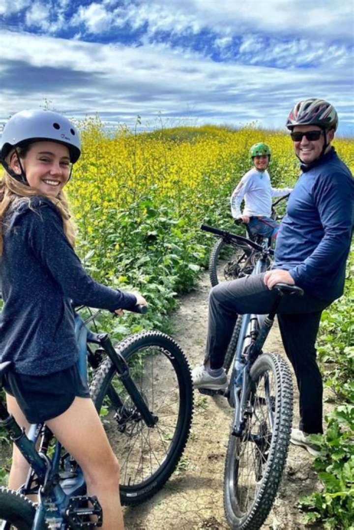 Julie Foudy Bio, Age, Family, Husband, Kids, ESPN, Podcast, Networth