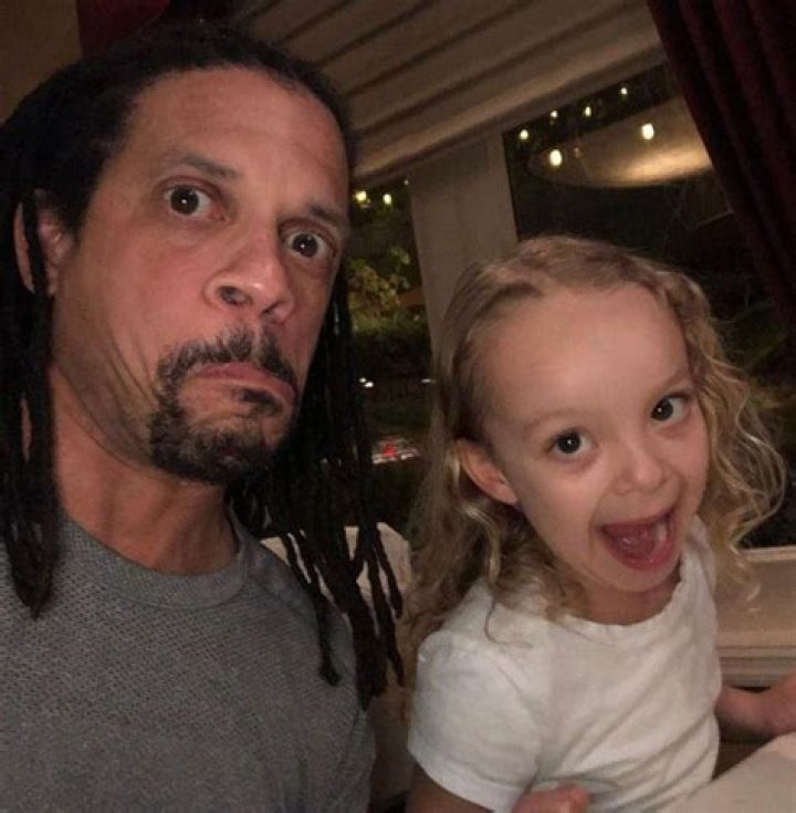 Justin Evans family, wife, children, parents, siblings