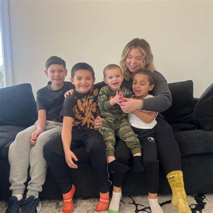 Kailyn Lowry – Did The Teen Mom Star Just Confirm She’s Back Together With Chris Lopez?