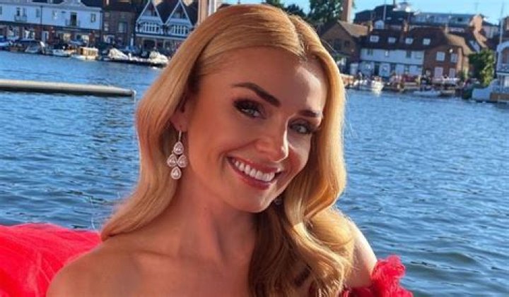 Katherine Jenkins Shares Swimsuit Video 