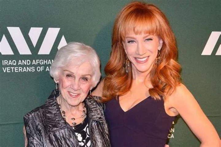 Kathy Griffin Reveals The ‘Devastating’ News That Her Mom Suffers From Dementia