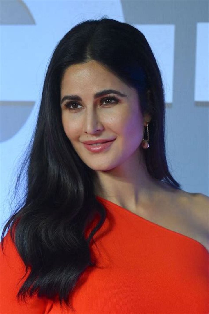 Katrina Kaif Biography - Facts, Childhood, Family Life & Achievements