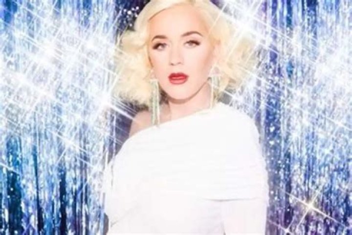 Katy Perry Reveals She Told Harry Styles About Her Pregnancy Before Public Announcement, And He Was A ‘Complete Gentleman’