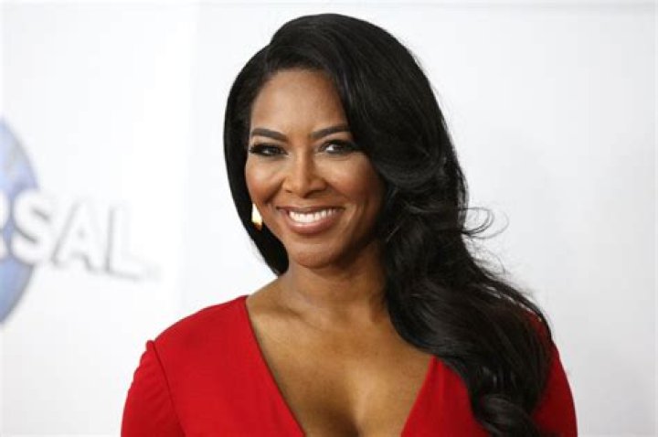 Kenya Moore Announces An Exciting Partnership With ‘Sally Beauty’ – Her Dream Of Having A Great Hair Line Is Now A Reality