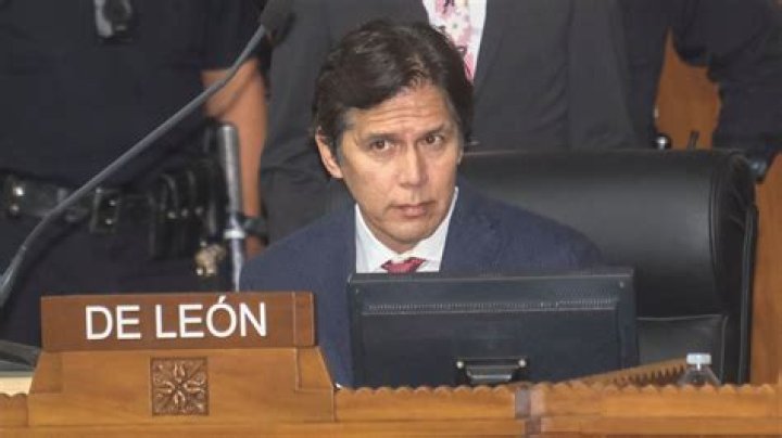 Kevin De Leon Wiki, Salary, Girlfiend, Daughter, Resignation, Age, Net Worth & Ethnicity