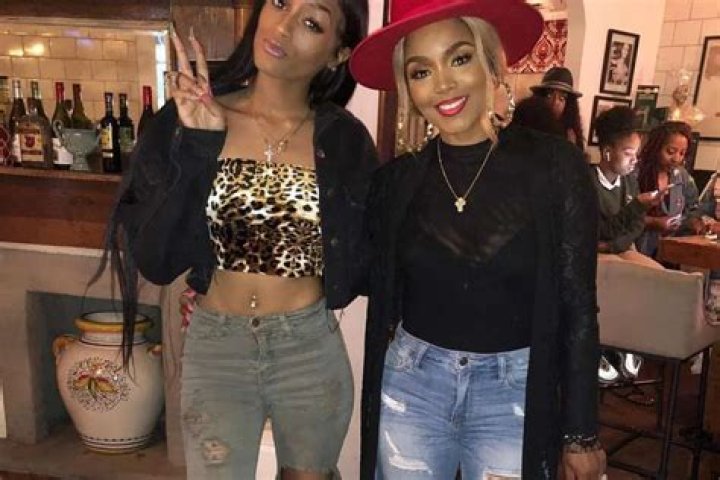 Kirk And Rasheeda Frost Had The Most Uncomfortable Party For Daughter Kelsie — Kandi Burruss And Phaedra Parks Show Love To The Video
