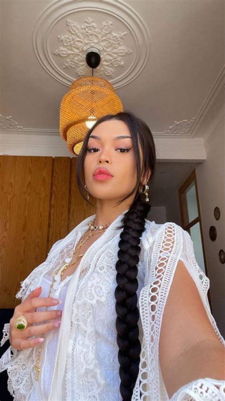 Koleen Diaz Biography - Facts, Childhood, Family Life & Achievements