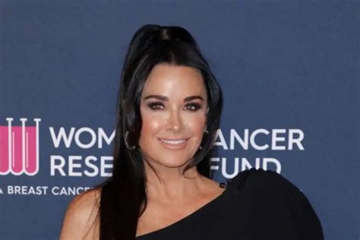 Kyle Richards Updates Fans After COVID-19 Diagnosis