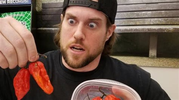 L.A. Beast - Bio, Facts, Family Life of YouTuber