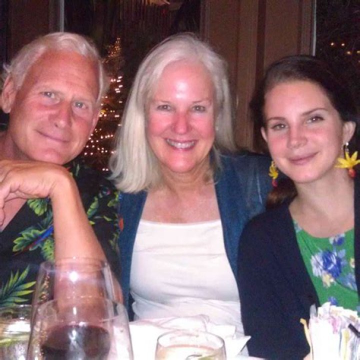 Lana Del Rey parents: Meet Robert England Grant, Jr., Patricia Ann Hill