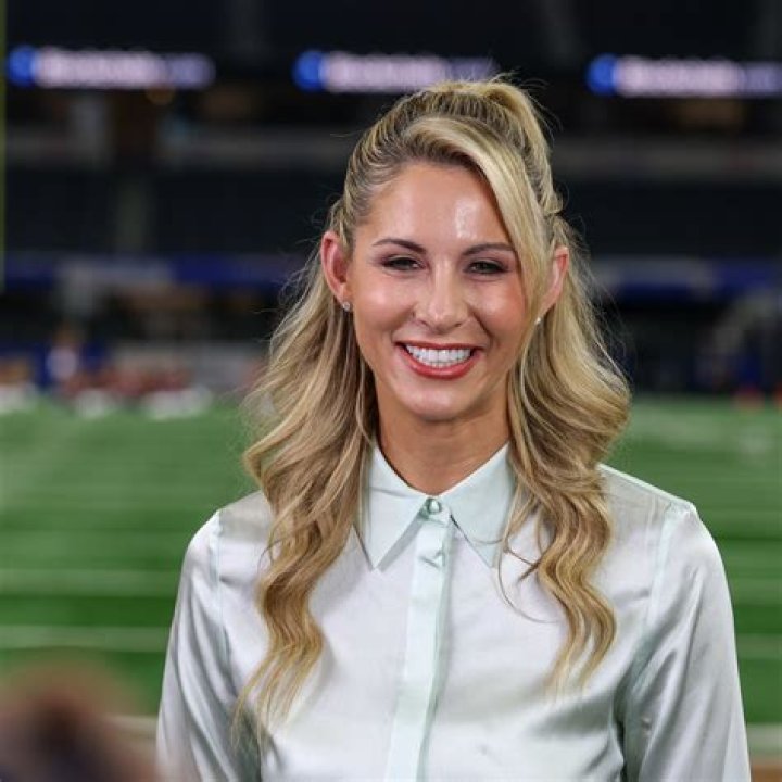 Laura Rutledge Age, Wikipedia, Biography, Children, Salary, Net Worth, Parents.