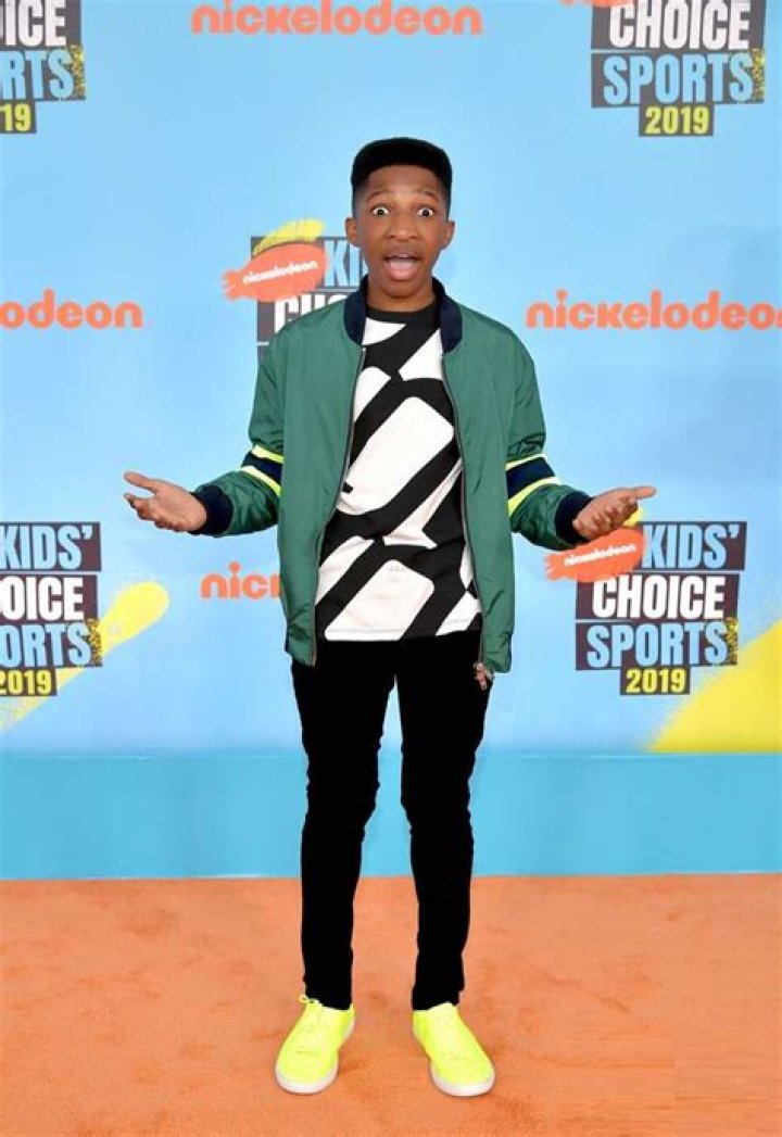 Lex Lumpkin Height, Weight, Net Worth, Age, Birthday, Wikipedia, Who, Nationality, Biography