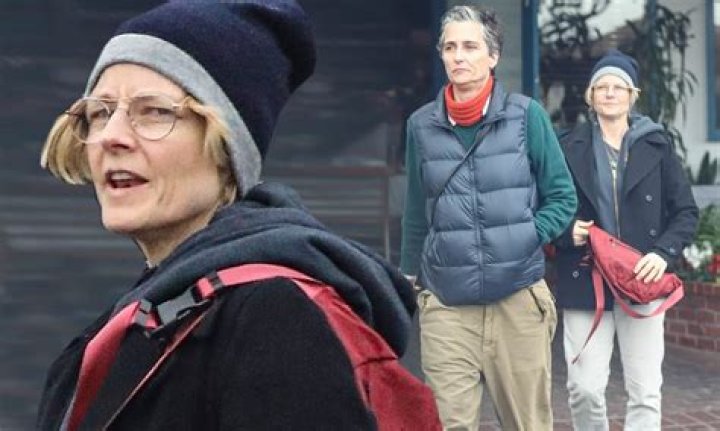 Is NCAA swimmer married or dating?