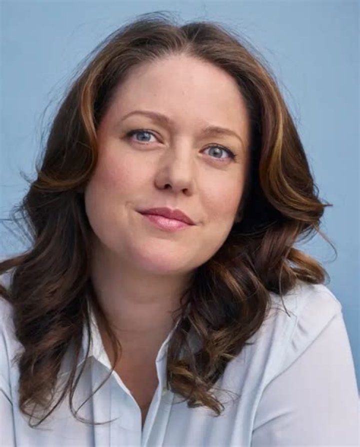 Liesel Pritzker Simmons Biography - Facts, Childhood, Family Life & Achievements