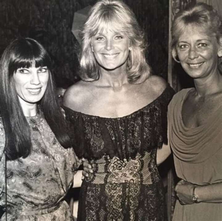 Linda Evans Siblings: Meet Carol Davidson, Kathy Evanstad