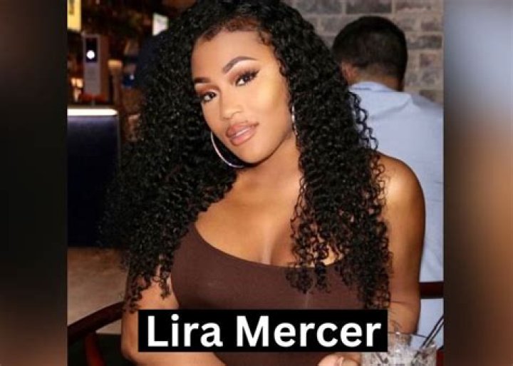 Lira Mercer - Bio, Facts, Family Life of Model & Instagram Star