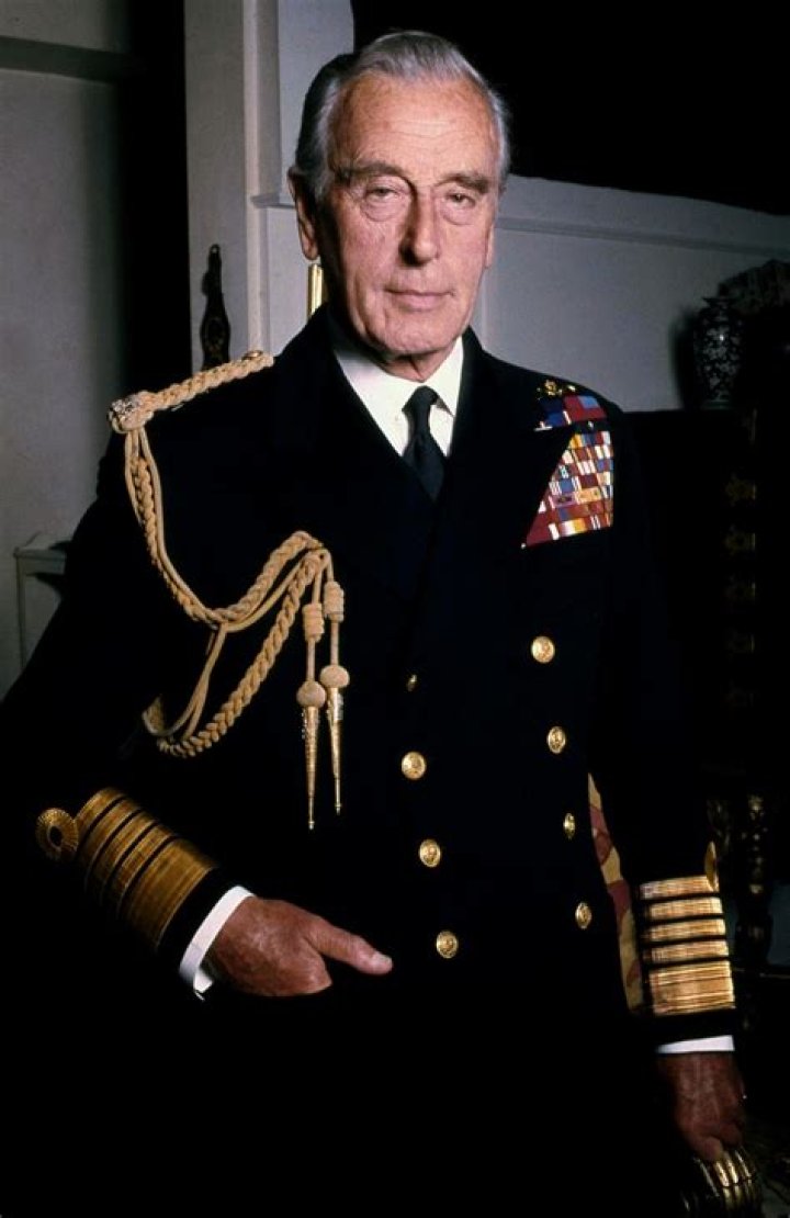 Lord Mountbatten Biography - Facts, Childhood, Family Life & Achievements