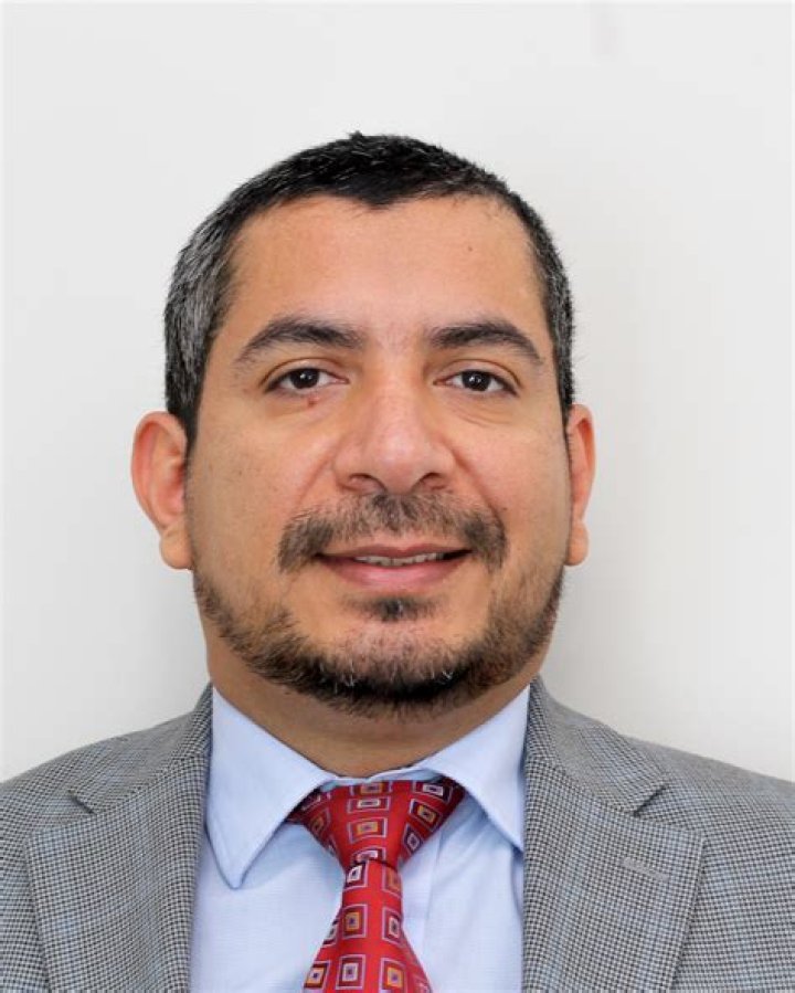 Dr. Luis Espinoza, MD – Pratt, KS