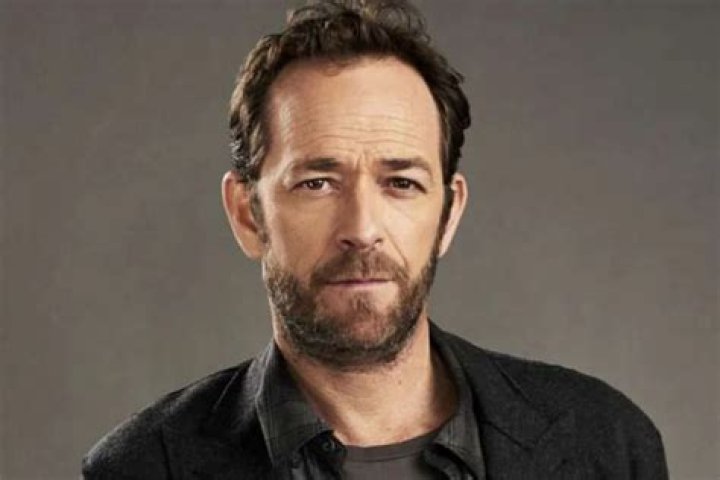 Luke Perry, Cameron Boyce, Sid Haig, & Tim Conway Noticeably Missing From Oscars ‘In Memoriam’ Segment And The Internet Isn’t Happy About It