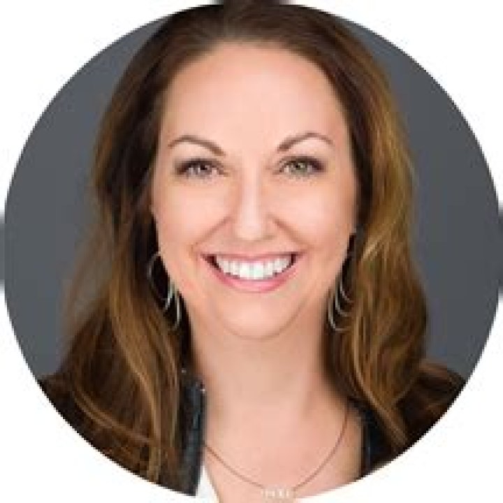 Dr. Maeve Felle, MD – Denver, CO