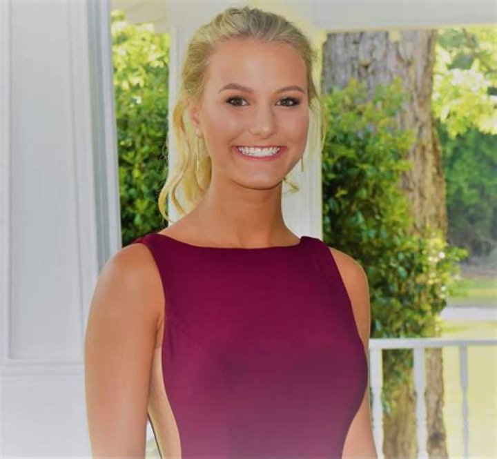 Mallory Beach Wiki, Obituary, Age, Boyfriend, Parents, Siblings & More