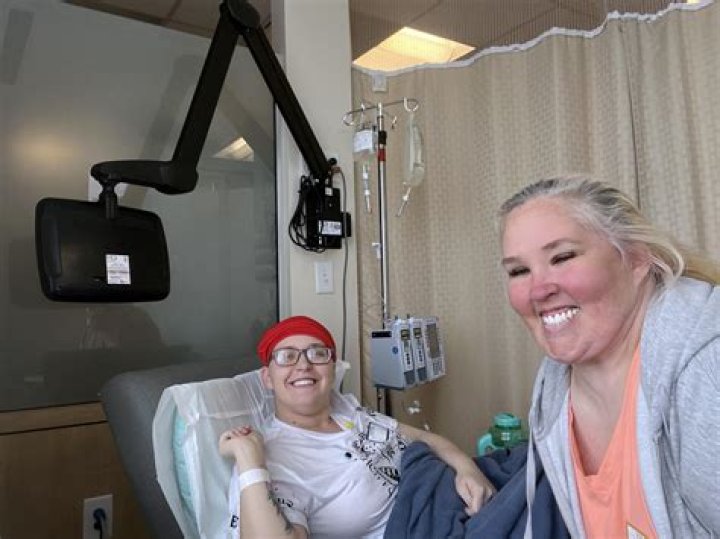 Mama June’s Daughter Anna Cardwell Says She Was Worried About Going Back To Work While Still Healing From Her Plastic Surgery