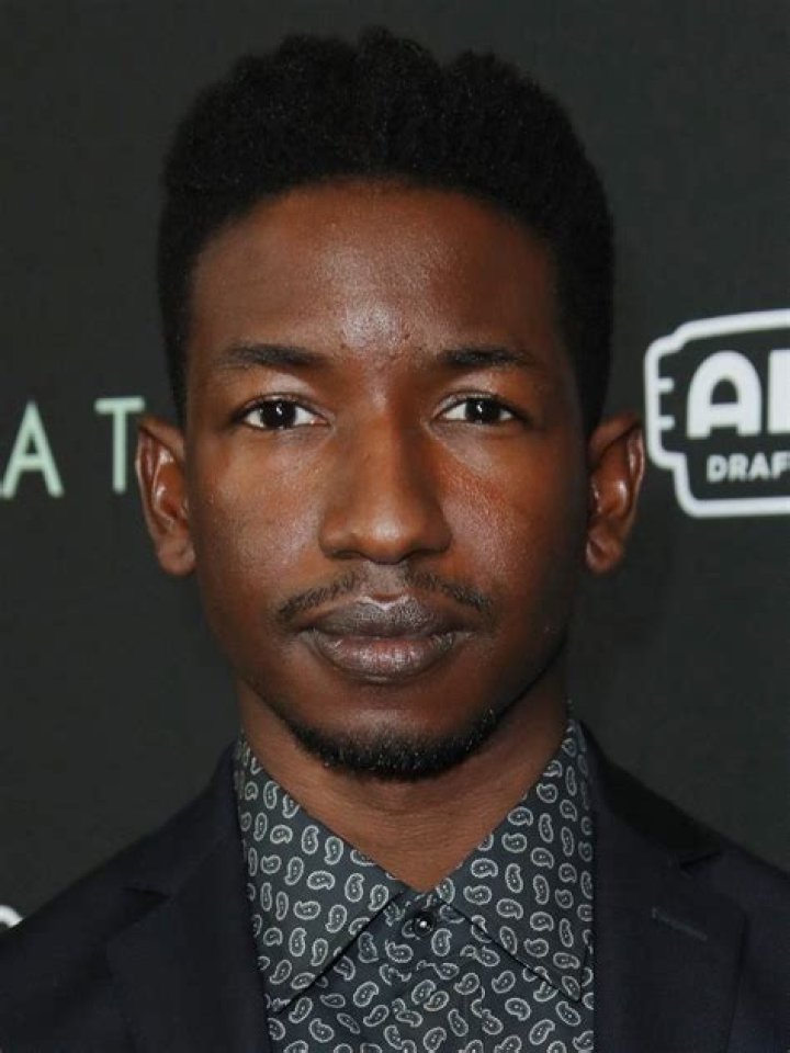 Archive 81 Actor Mamoudou Athie Wiki, Age, Girlfriend & Height