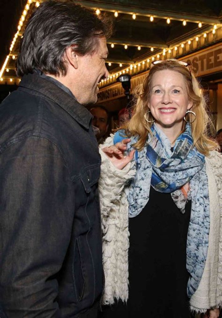 Who is Laura Linney's husband?