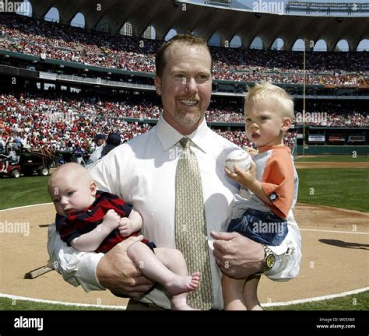 Mark McGwire family, wife, children, parents, siblings