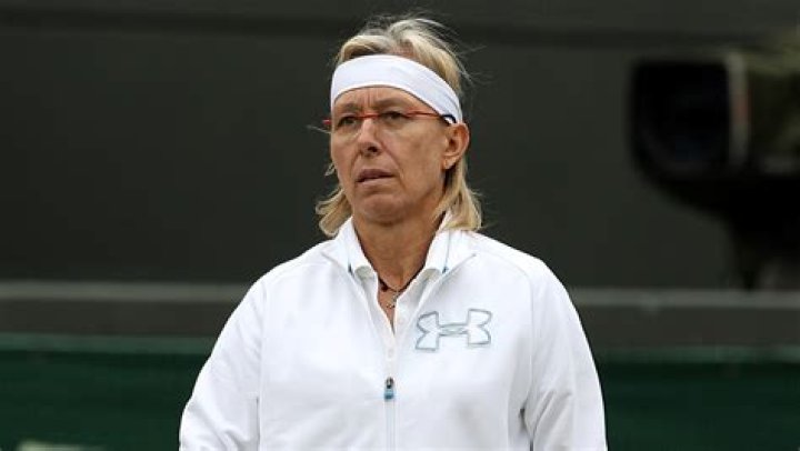 Martina Navratilova Biography - Facts, Childhood, Family Life & Achievements