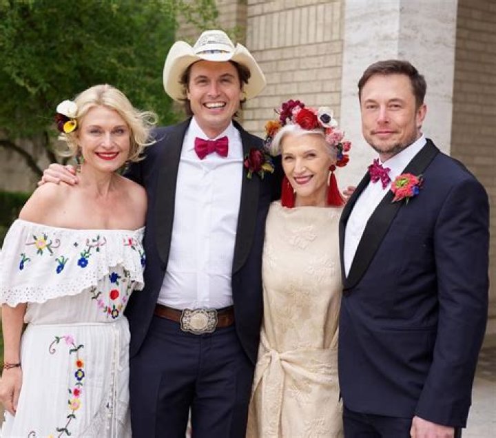 Elon Musk, Kimbal Musk, Tosca Musk