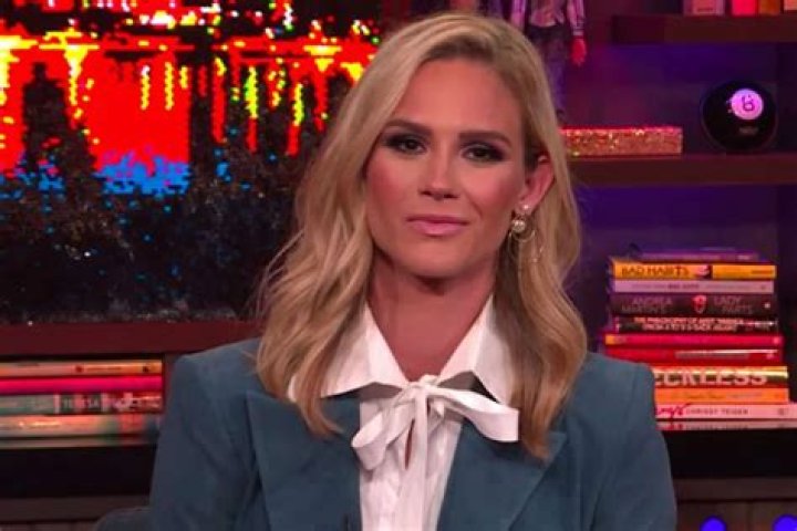 Meghan King Edmonds Posts Raw Selfie Amid Jim Edmonds Divorce And Nanny Drama