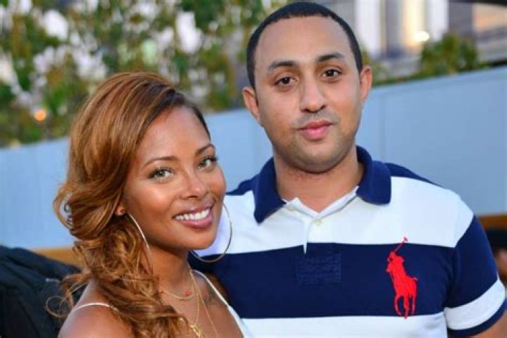 Michael Sterling Defends His Wife, Eva Marcille After Some Housewives Come For Her – See The Video