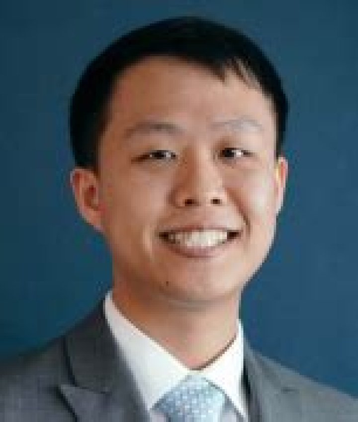 Dr. Michael Zhou, MD – Roseville, CA