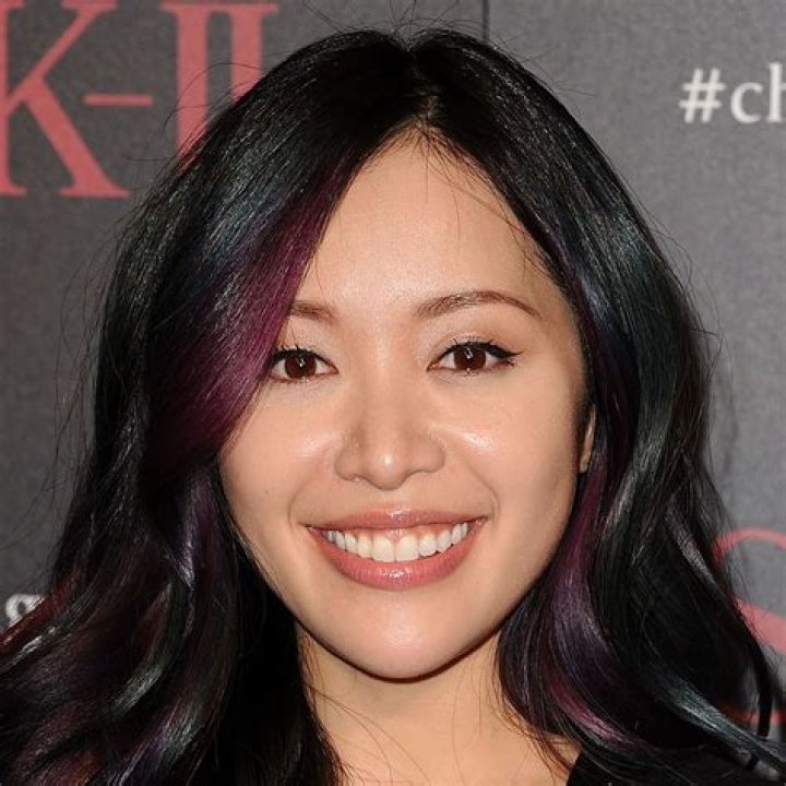 Michelle Phan Biography - Facts, Childhood, Family Life & Achievements
