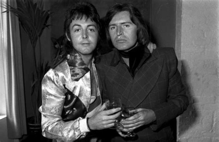 Mike McGear (Peter Michael McCartney) Biography